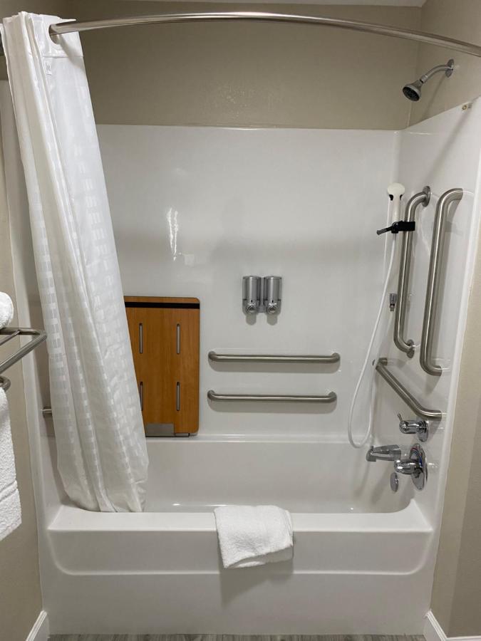 Hotel DeSoto Olive Branch Buitenkant foto